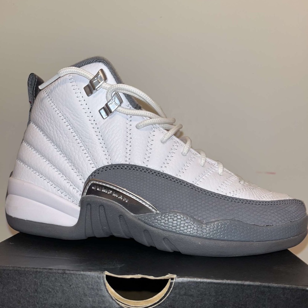 Jordan 12 Retro